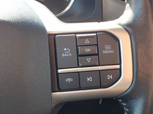 Used 2024 Ford Expedition Max XLT image 17