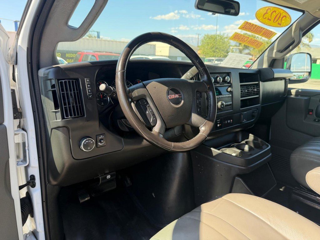 Used 2023 GMC Savana 2500 Extended w/ Driver Convenience Package RWD image 22