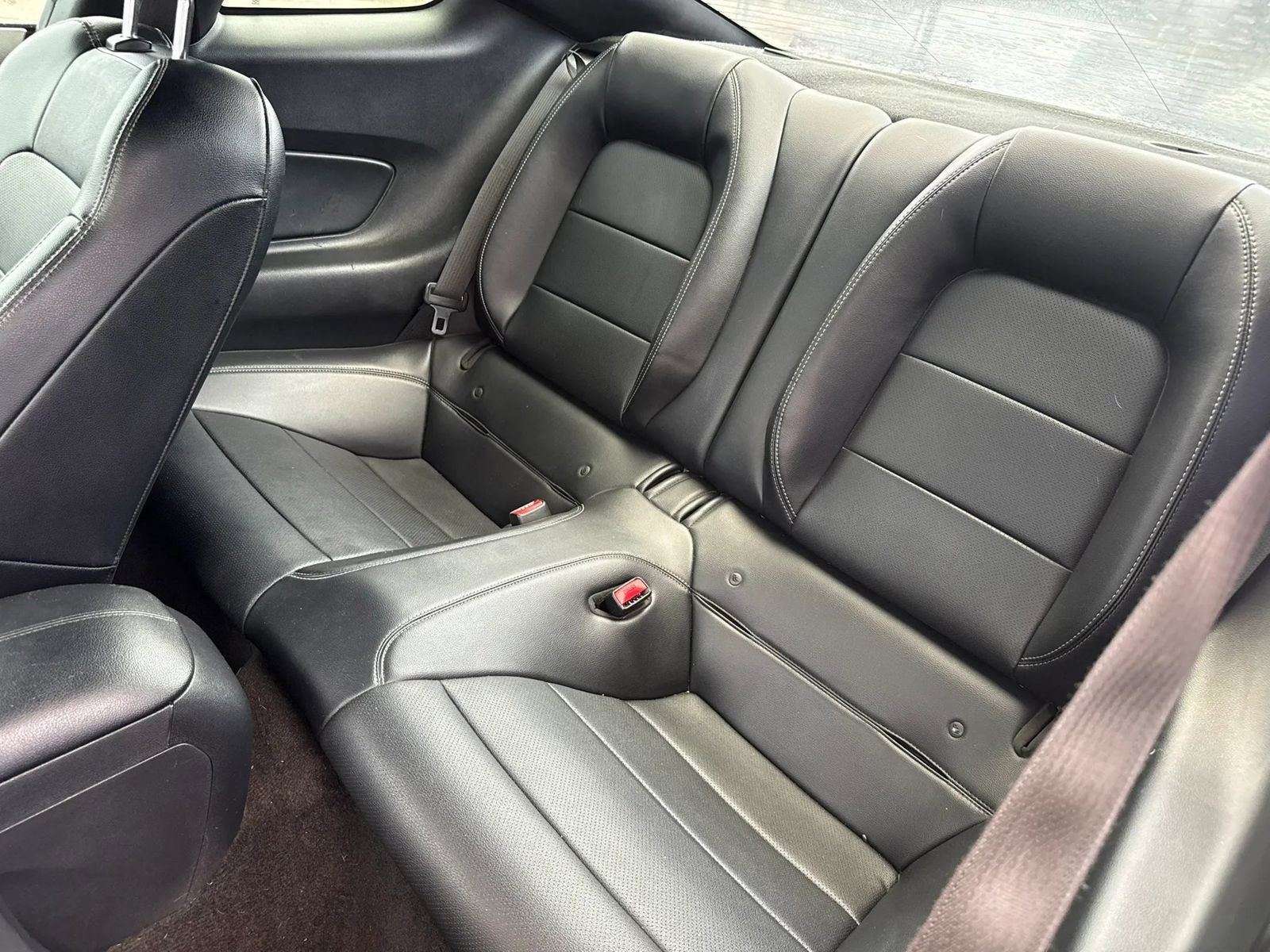 Used 2015 Ford Mustang Premium RWD image 11