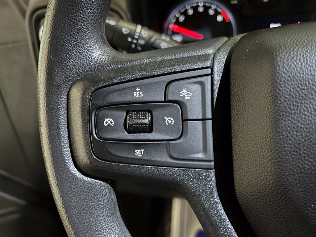 Used 2022 Chevrolet Silverado 1500 Custom Trail Boss w/ Midnight Edition AWD/4WD image 17