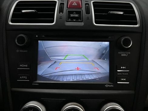 Used 2017 Subaru Forester 2.5i w/ Alloy Wheel Package image 13