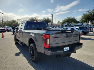 Certified 2022 Ford F350 Lariat w/ Black Appearance Package video 2