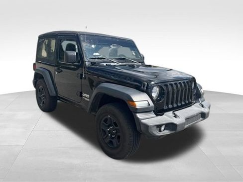 Used 2018 Jeep Wrangler Sport AWD/4WD image 3