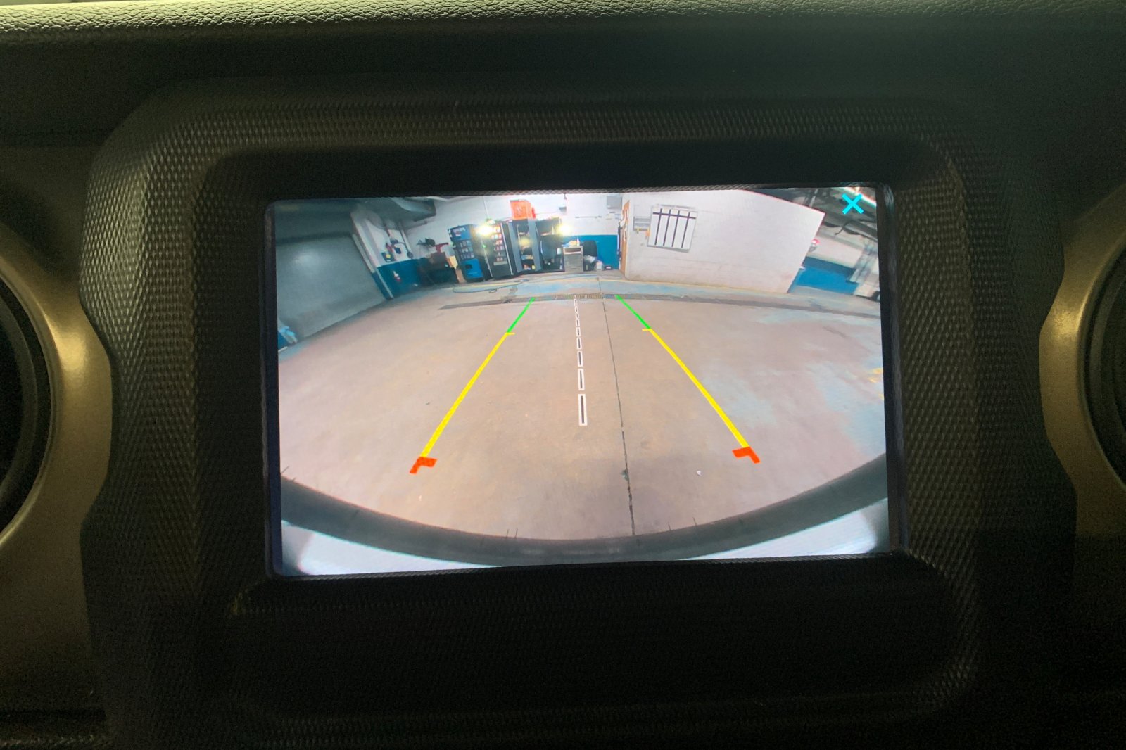 Used 2021 Jeep Wrangler Unlimited Sport AWD/4WD image 22