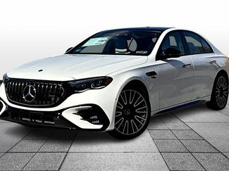 New 2026 Mercedes-Benz E 53 AMG e 4MATIC Sedan video 2