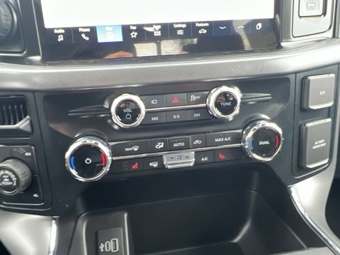 New 2026 Ford F150 XLT w/ Equipment Group 302A MID image 21