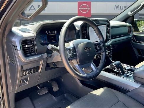 Used 2026 Ford F150 XLT w/ XLT Black Appearance Package AWD/4WD image 18