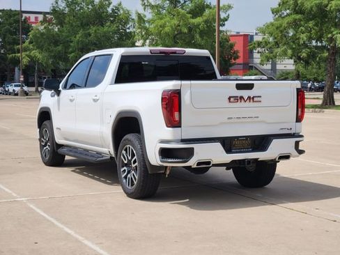 Used 2024 GMC Sierra 1500 AT4 w/ Technology Package AWD/4WD image 7