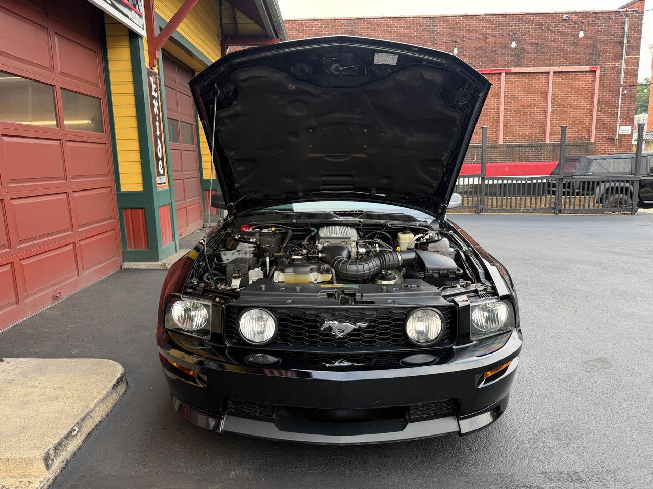 Used 2007 Ford Mustang GT RWD image 25