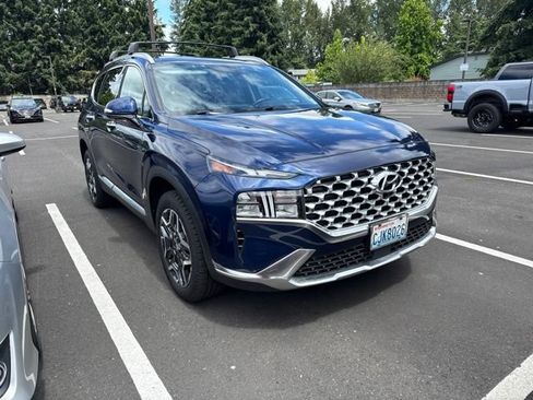 Used 2023 Hyundai Santa Fe SEL Premium w/ Cargo Package AWD/4WD image 2