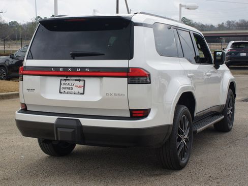Used 2026 Lexus GX 550 w/ Cold Area Package image 20