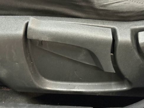 Used 2015 Nissan Rogue S AWD/4WD image 26