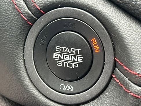 Certified 2025 Dodge Durango GT image 39