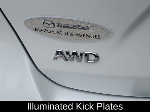 Used 2023 INFINITI QX50 Sensory w/ Accent Package image 9