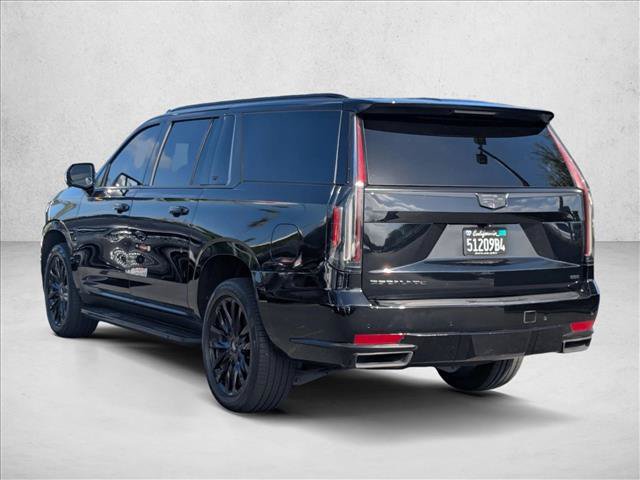 Used 2023 Cadillac Escalade ESV Luxury RWD image 7