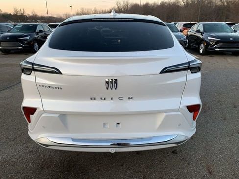 New 2026 Buick Envista Avenir image 5