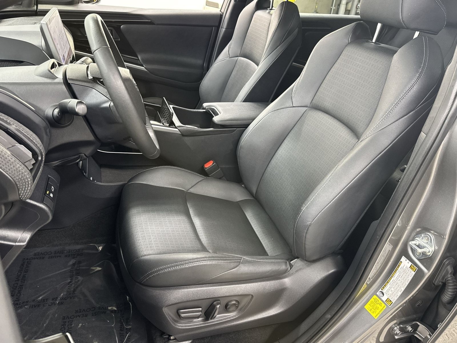 Used 2024 Toyota bZ4X AWD w/ Weather Package image 14