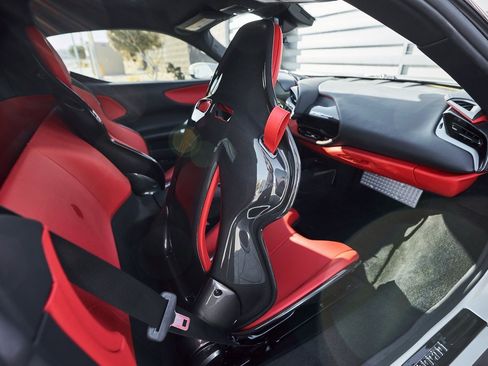 Used 2022 Ferrari SF90 Stradale image 50