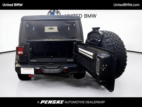 Used 2021 Jeep Wrangler Rubicon AWD/4WD image 12