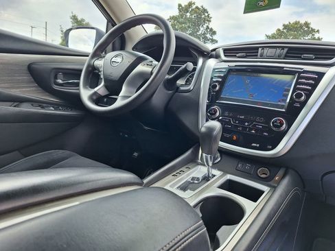 Used 2018 Nissan Murano S image 27