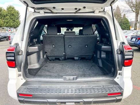 Used 2025 Toyota 4Runner SR5 image 10