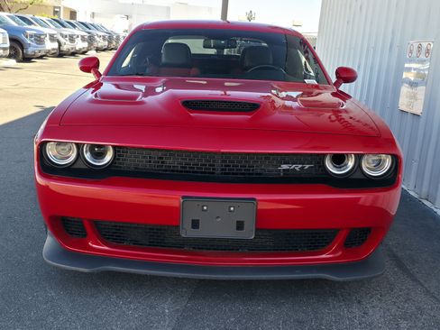 Used 2015 Dodge Challenger SRT Hellcat image 2