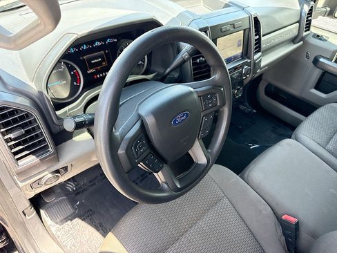 Used 2022 Ford F350 XLT AWD/4WD image 23