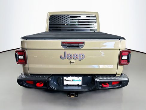 Used 2020 Jeep Gladiator Rubicon AWD/4WD image 6