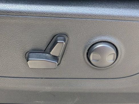 Used 2025 RAM 1500 Big Horn AWD/4WD image 15
