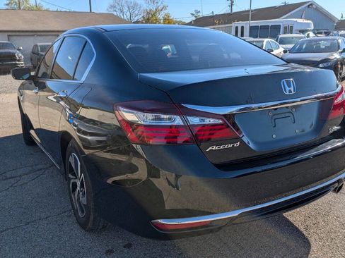 Used 2016 Honda Accord LX image 7