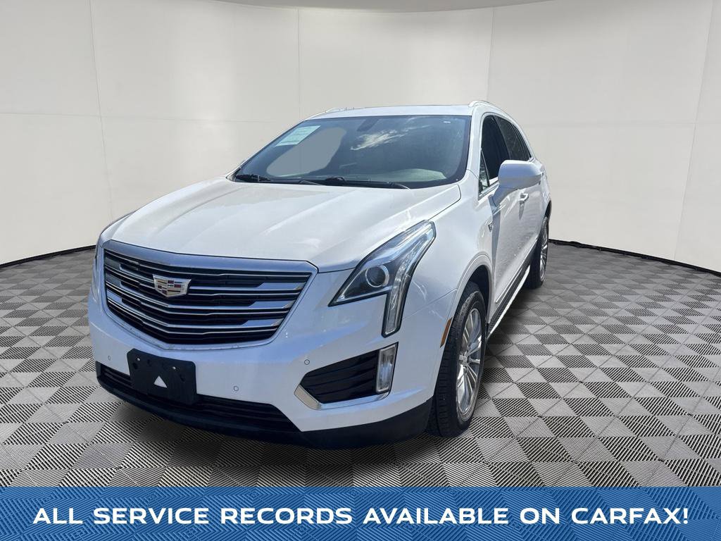 Used 2017 Cadillac XT5 Luxury AWD/4WD image 3