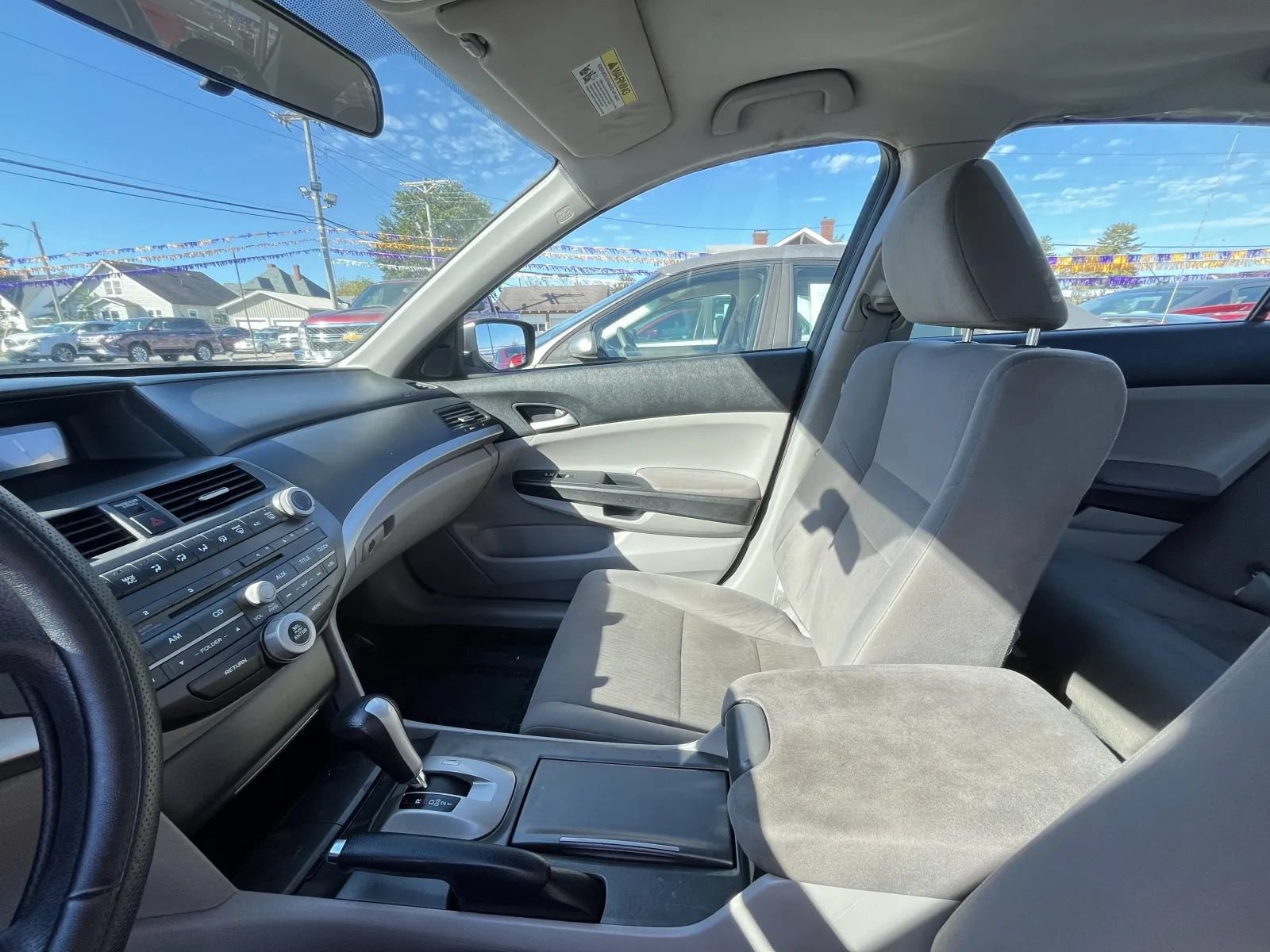 Used 2012 Honda Accord LX image 9