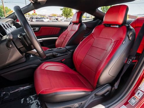 Used 2016 Ford Mustang GT RWD image 18