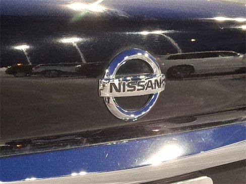 Used 2016 Nissan Sentra SV image 29