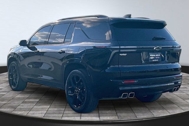 Used 2025 Chevrolet Traverse RS w/ LPO, Floor Liner Package FWD image 4