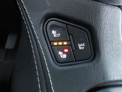 Used 2016 Chevrolet Tahoe LTZ image 35