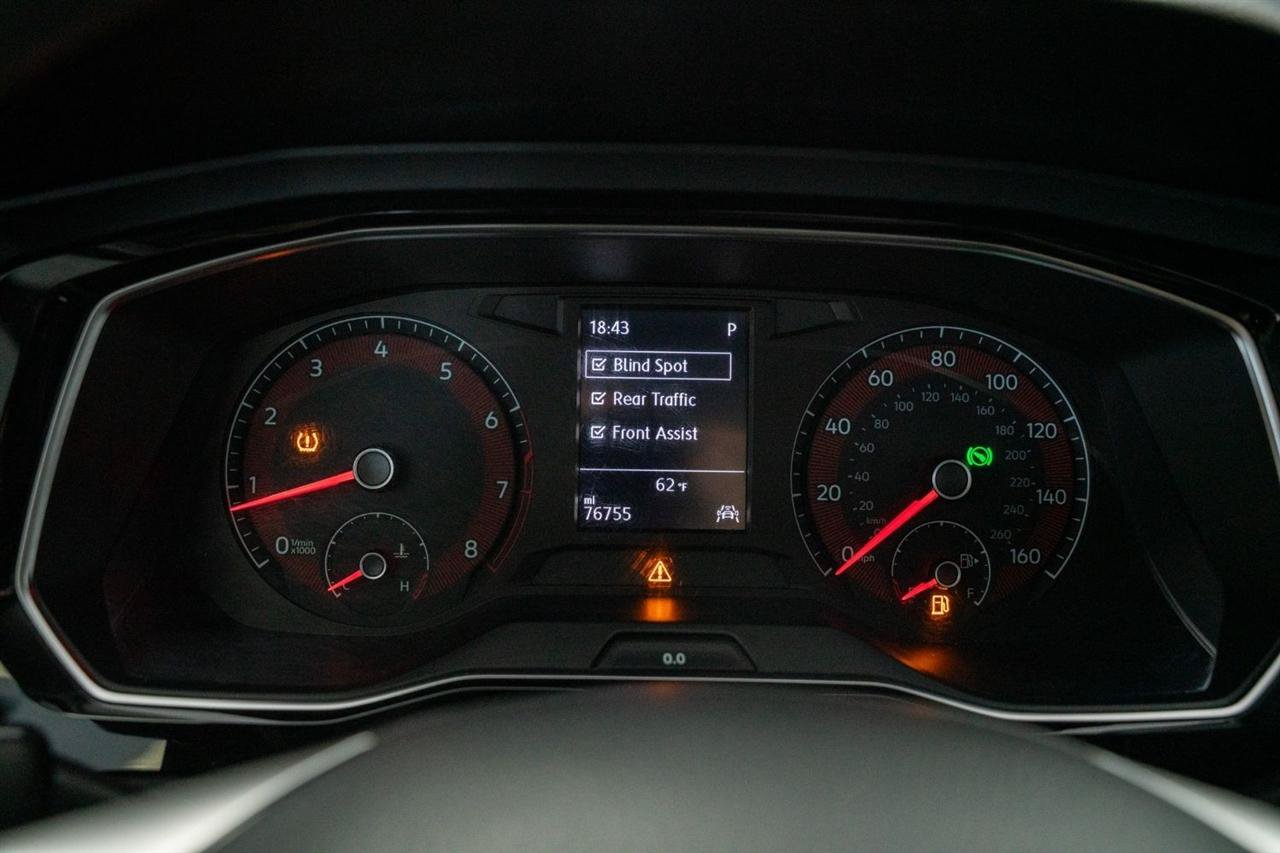 Used 2021 Volkswagen Jetta SE FWD image 18