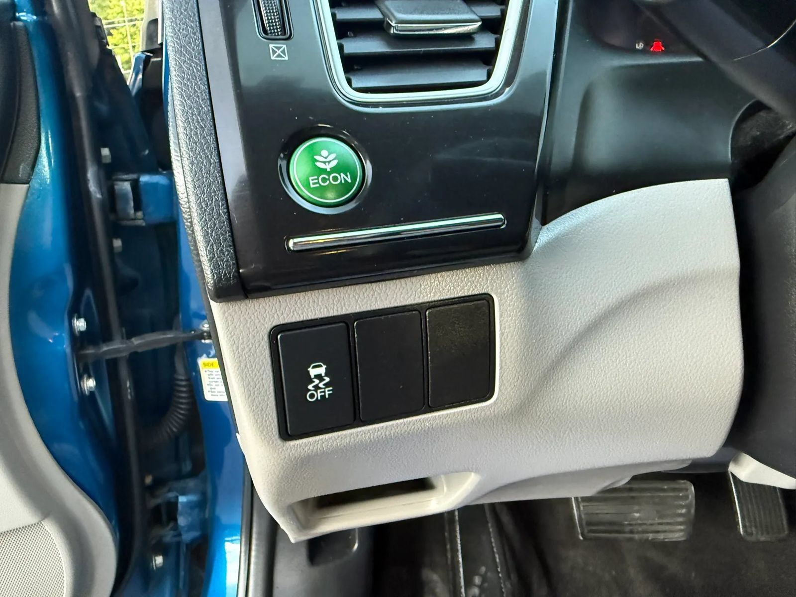 Used 2013 Honda Civic LX image 17