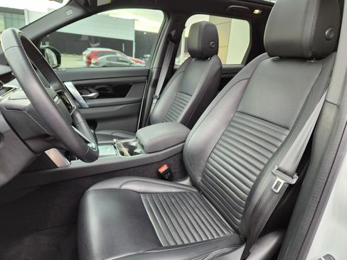 Certified 2023 Land Rover Discovery Sport SE image 10