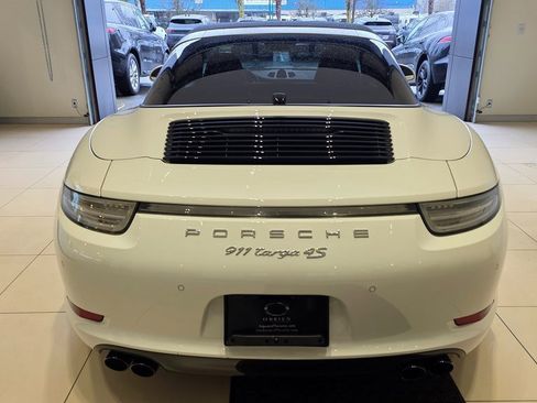 Used 2014 Porsche 911 Targa 4S image 5