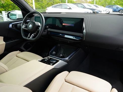 Used 2025 BMW X3 xDrive30i image 27