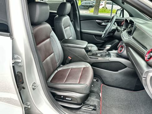 Used 2024 Chevrolet Blazer RS w/ Driver Confidence II Package FWD image 9
