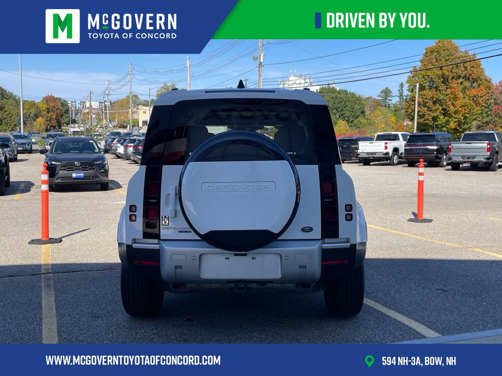 Used 2020 Land Rover Defender 110 HSE AWD/4WD image 4