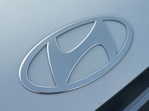 New 2026 Hyundai Kona SE AWD/4WD image 23