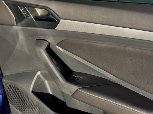 Used 2023 Volkswagen Jetta Sport image 29