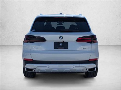 New 2026 BMW X5 xDrive40i image 8