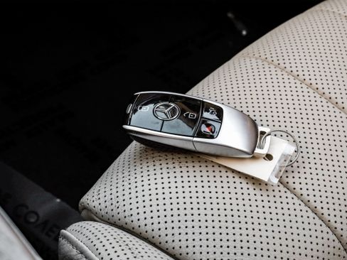 Used 2018 Mercedes-Benz E 400 Coupe image 55