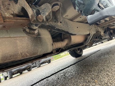 Used 2011 Ford F250 XL image 26