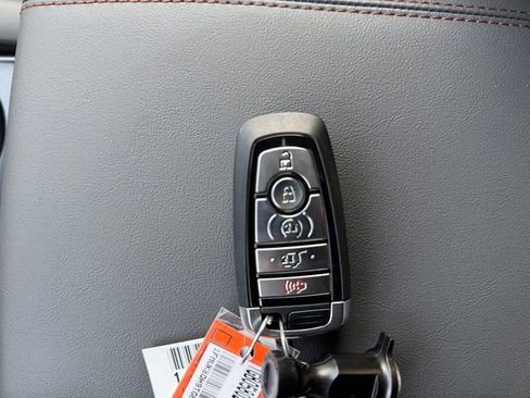 New 2026 Ford Explorer Active w/ Active Comfort Package image 22