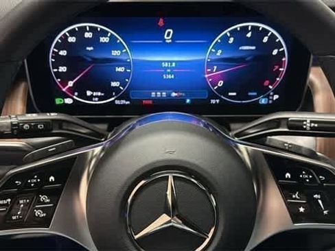 Certified 2025 Mercedes-Benz GLC 300 4MATIC image 36